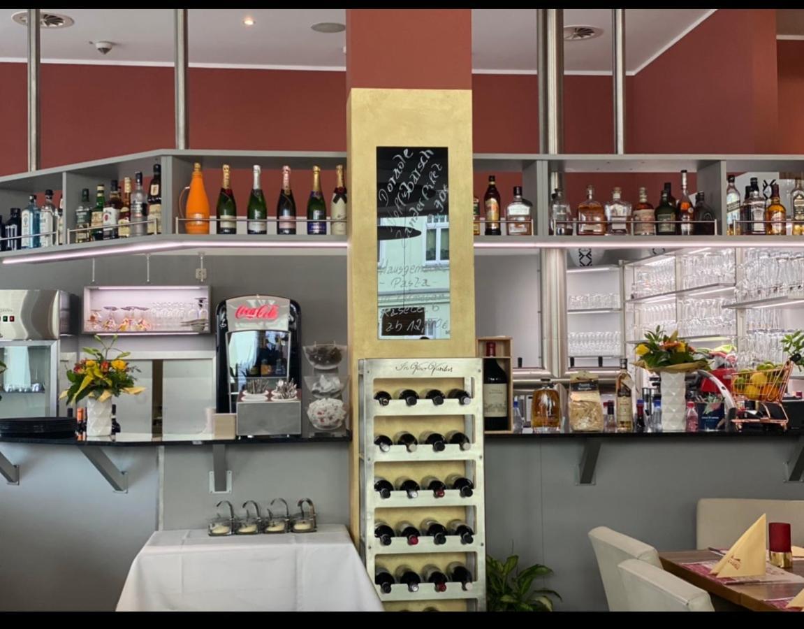 Hotel Toscana Borna Bagian luar foto